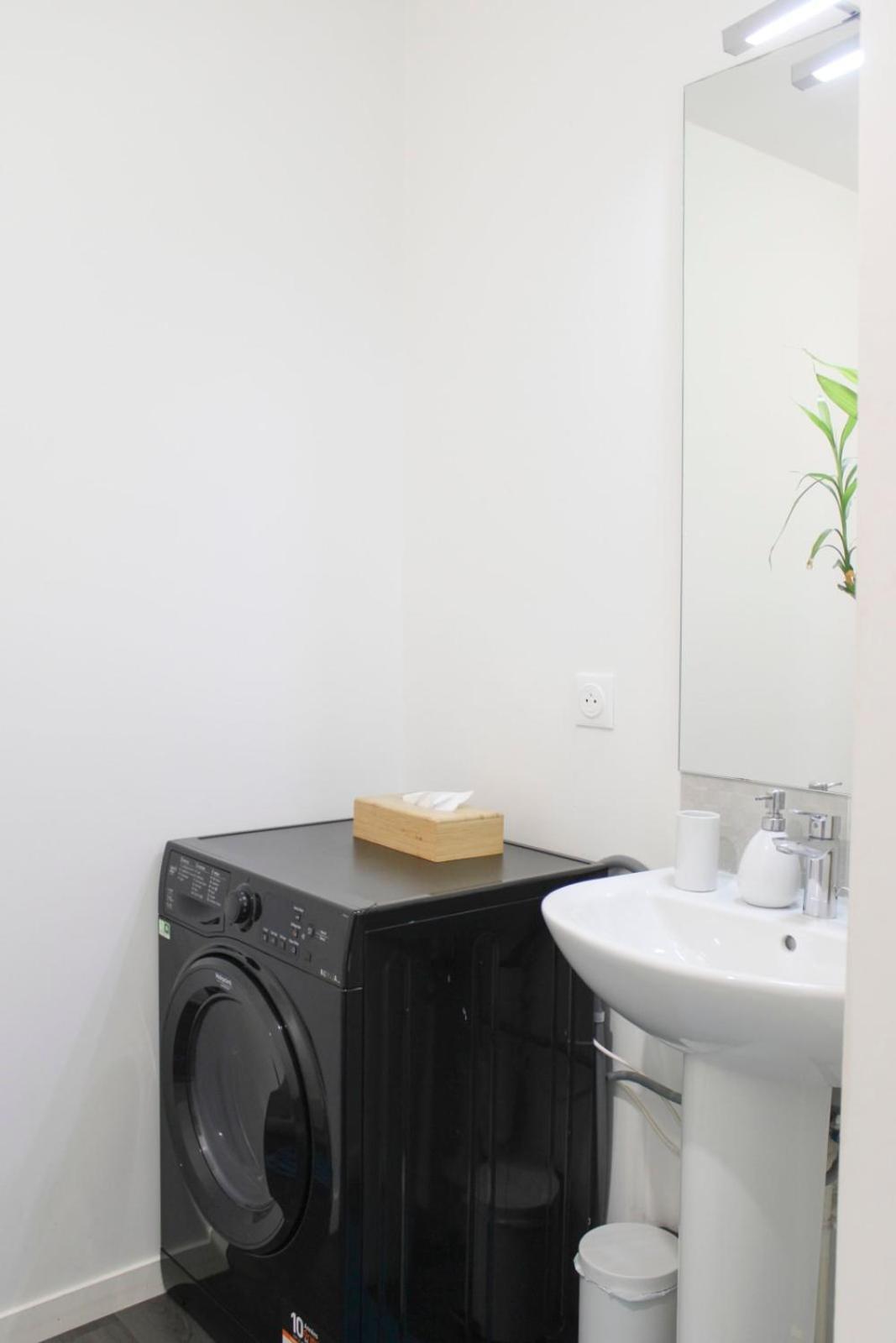 Apartament Charming T2 Near The Basilica Of Saint-Denis Zewnętrze zdjęcie